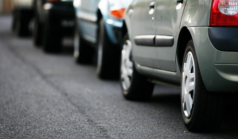 Gas Tips and Gas Apps to Save Money at the Pump